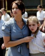 normal_02~9.jpg-katniss-prim-the-reaping.jpg