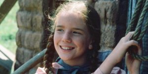 anne-gables-little-house-laura-ingalls-cute-smile-young-untitled.jpg